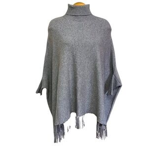 Cherie Bliss Women's Grey Poncho with Sleeves and Tassels